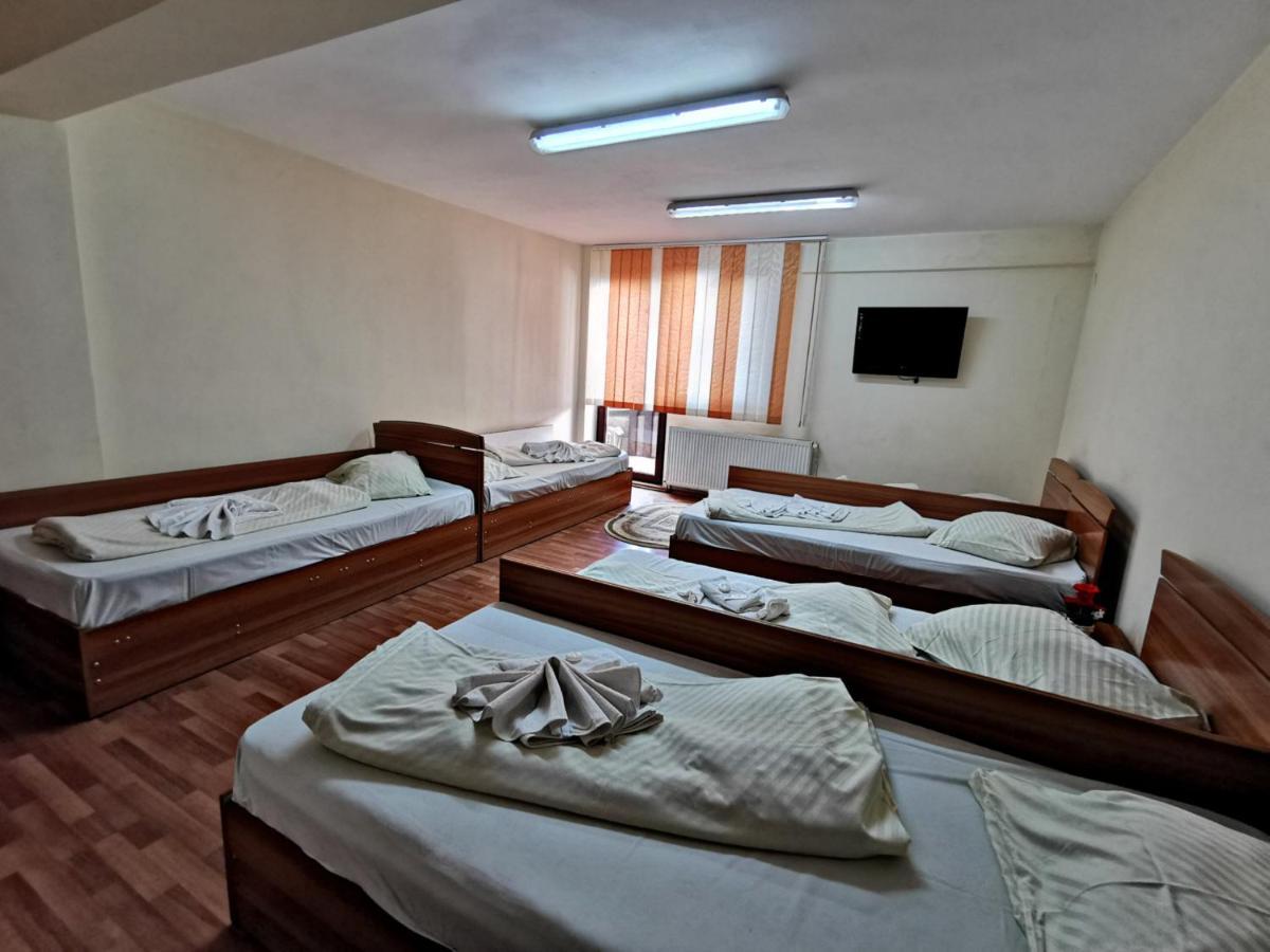 Motel International Recola Băneşti Exterior foto